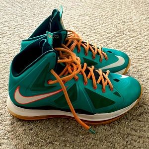Lebron X “Miami Dolphins”, Used Condition 9/10